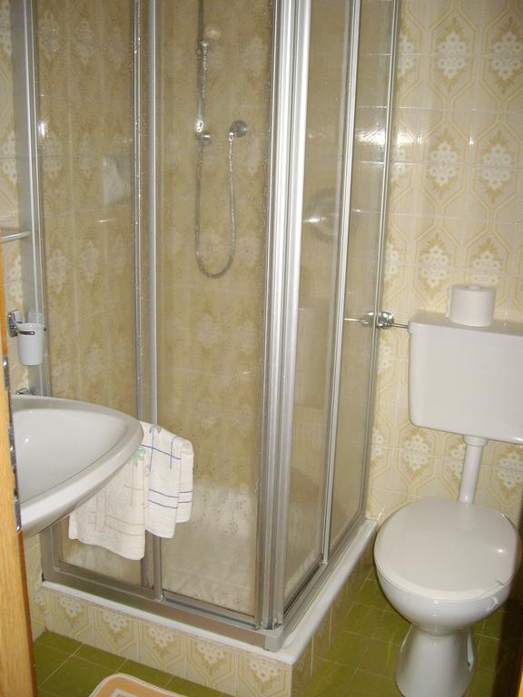 Schartnerhof Villa Collalbo Kamer foto